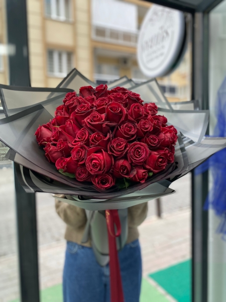 60'lı Gül Buketi